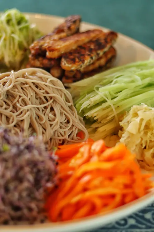 Cold noodle salad with fresh vegetables, Yunnan vegan cooking workshop